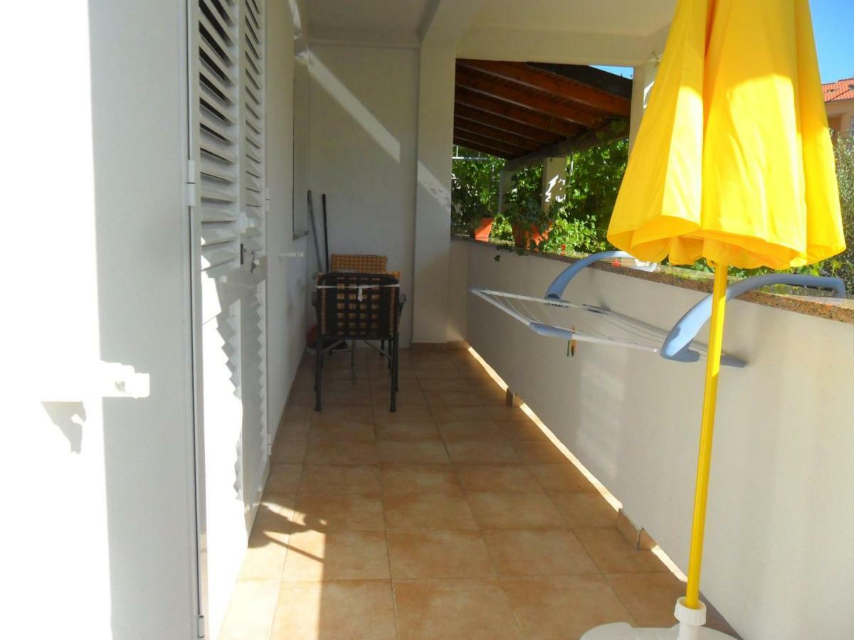 Apartments & Room Spanjol Palit Ngoại thất bức ảnh